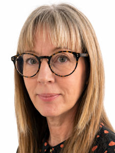 Mrs L Hughes