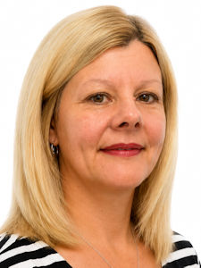 Miss L Caddick